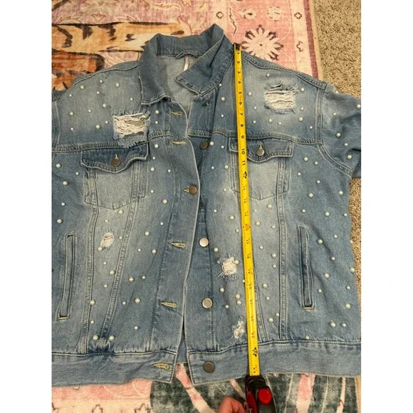 Oversized‎ Free People Sunday Funday Pearl Jean Denim Distressed Jacket L Cotton - Picture 8 of 8
